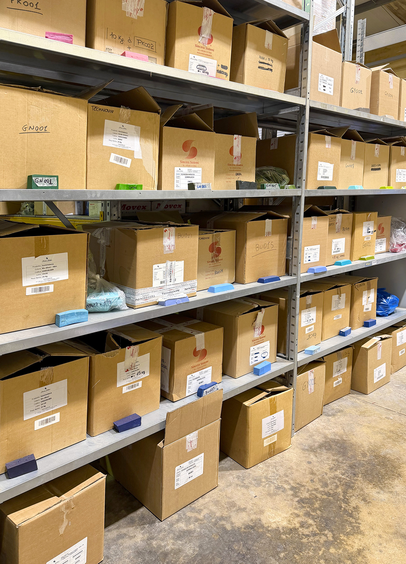 Technovin Sincera Sistemi wax in warehouse 4